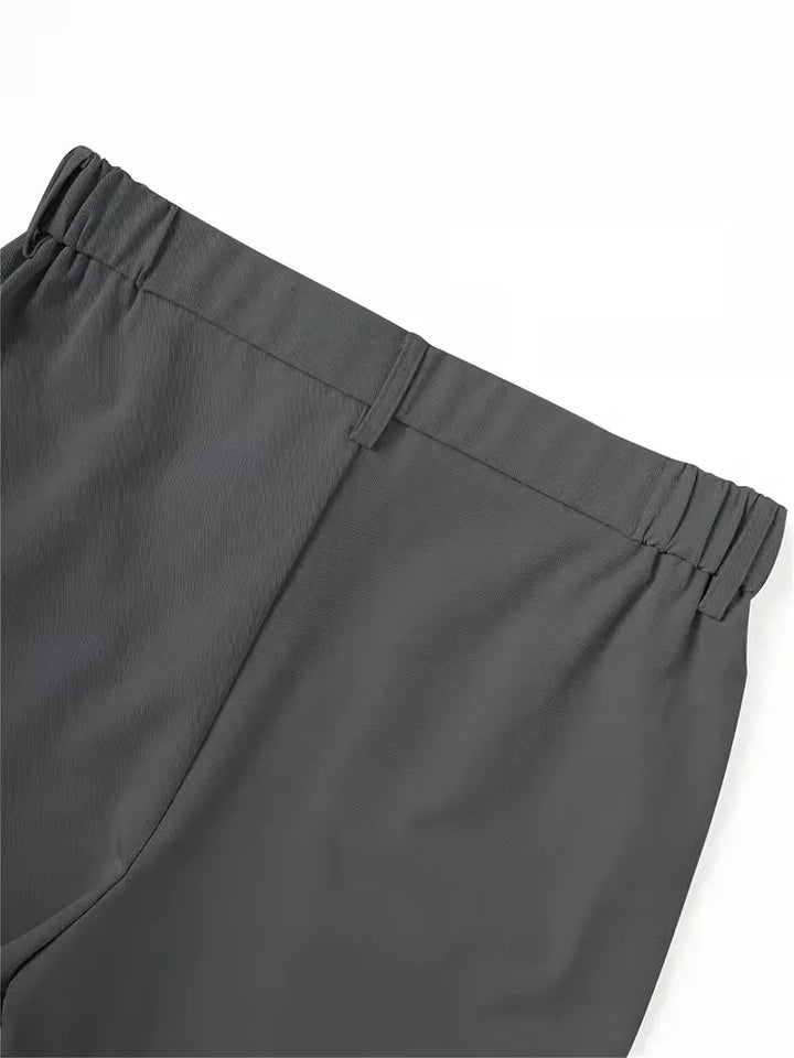Praktische heren shorts met ruime zijzakken, comfortabel voor de hele zomer.