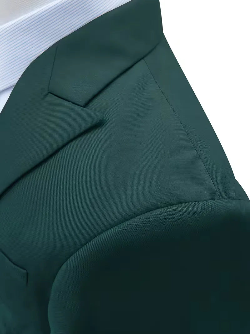 Hoogwaardig heren kostuum slim fit; driedelig, voor een indrukwekkende formele verschijning.
