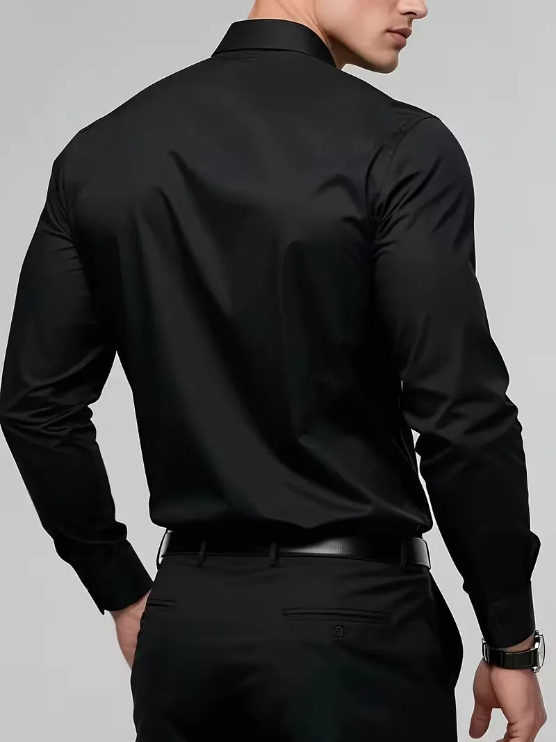Herenoverhemd slim fit met mandarijnkraag, subtiel open voor een relaxte doch stijlvolle uitstraling.