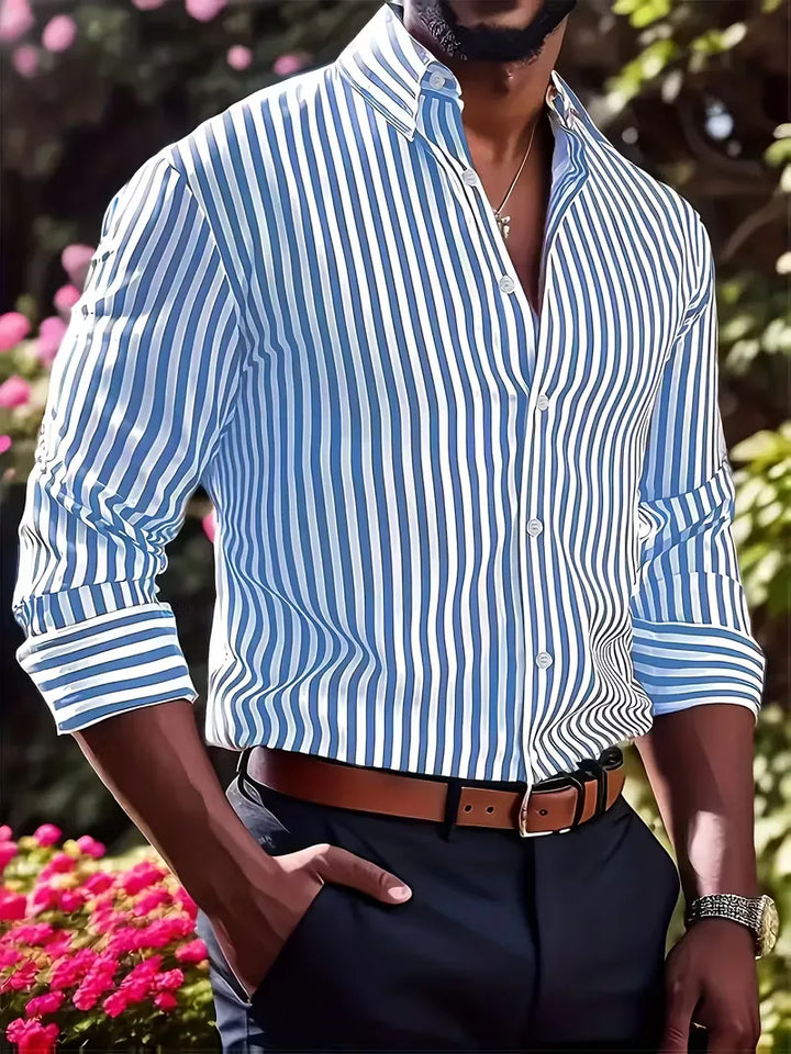 Heren slim fit overhemd met verticale strepen, mandarijnkraag en lange mouwen.