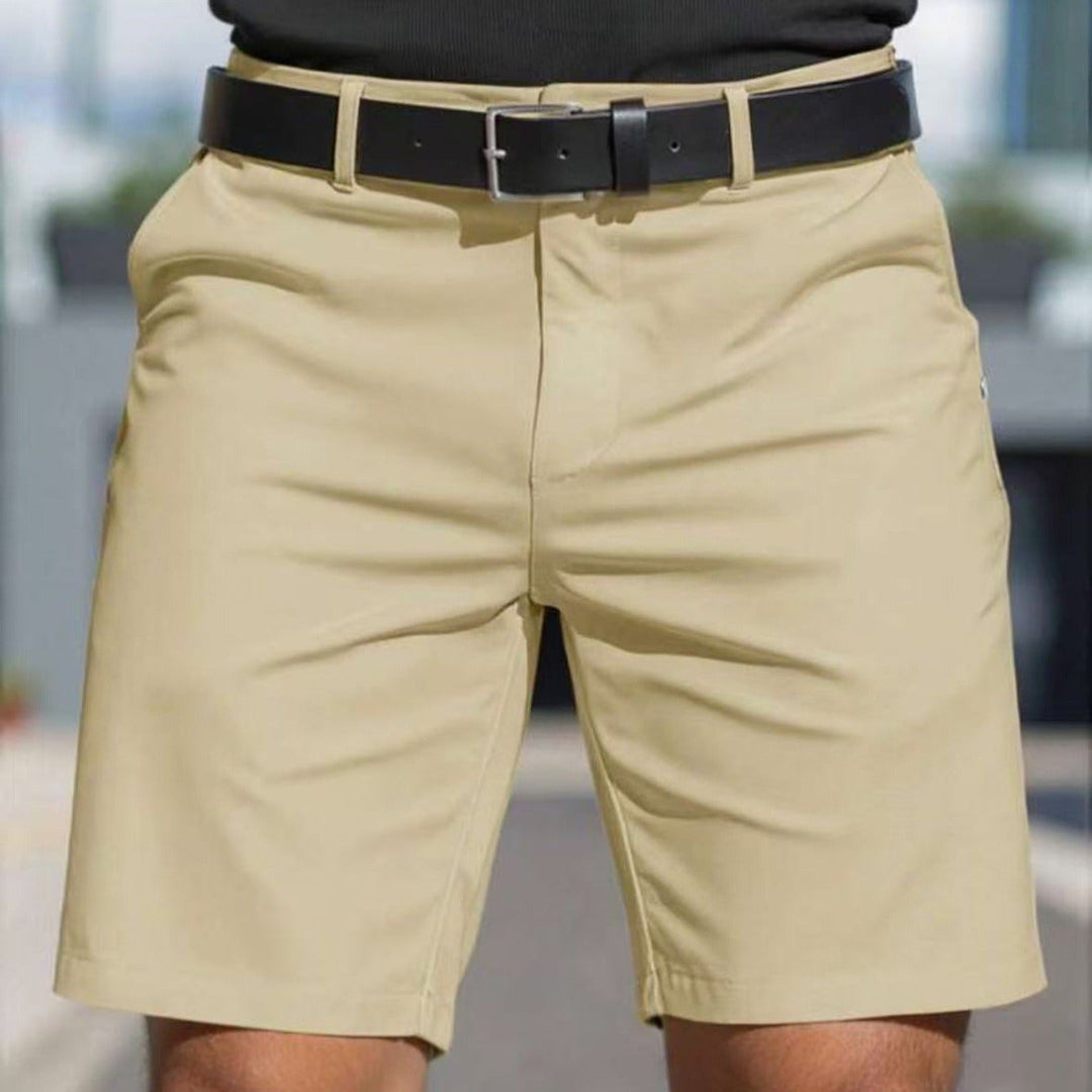 Moderne heren slim fit sportshorts, perfect voor een dynamische en sportieve look in de zomer.