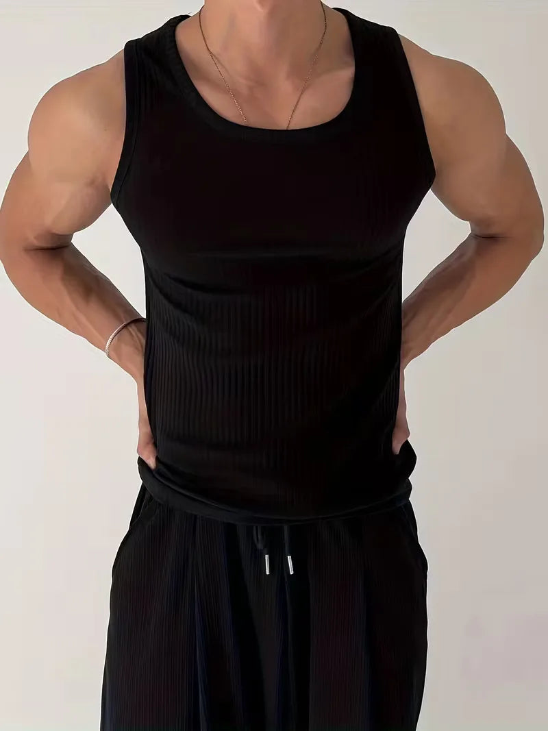 Casual heren tanktop slim fit, perfect voor zomerse dagen of athleisure. Lichtgewicht & ademend.