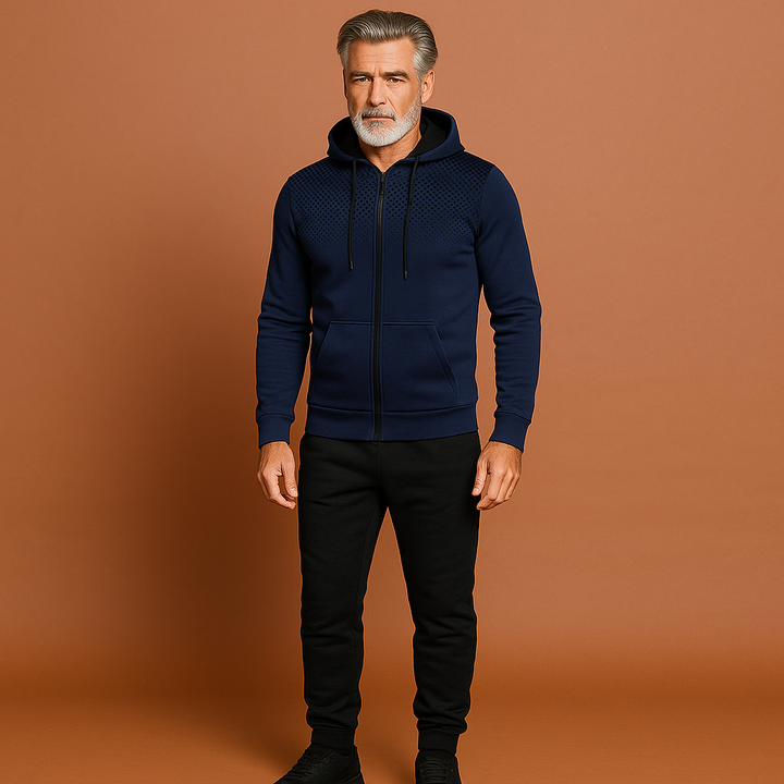 Detail van heren slim fit trainingspak stof, ademend en comfortabel materiaal voor optimale prestaties.