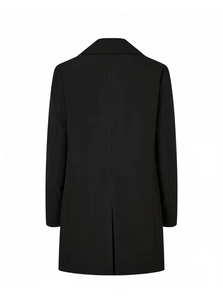 Verfijnde slim fit trenchcoat voor heren, ideale buitenjas voor lente- en herfstweer.