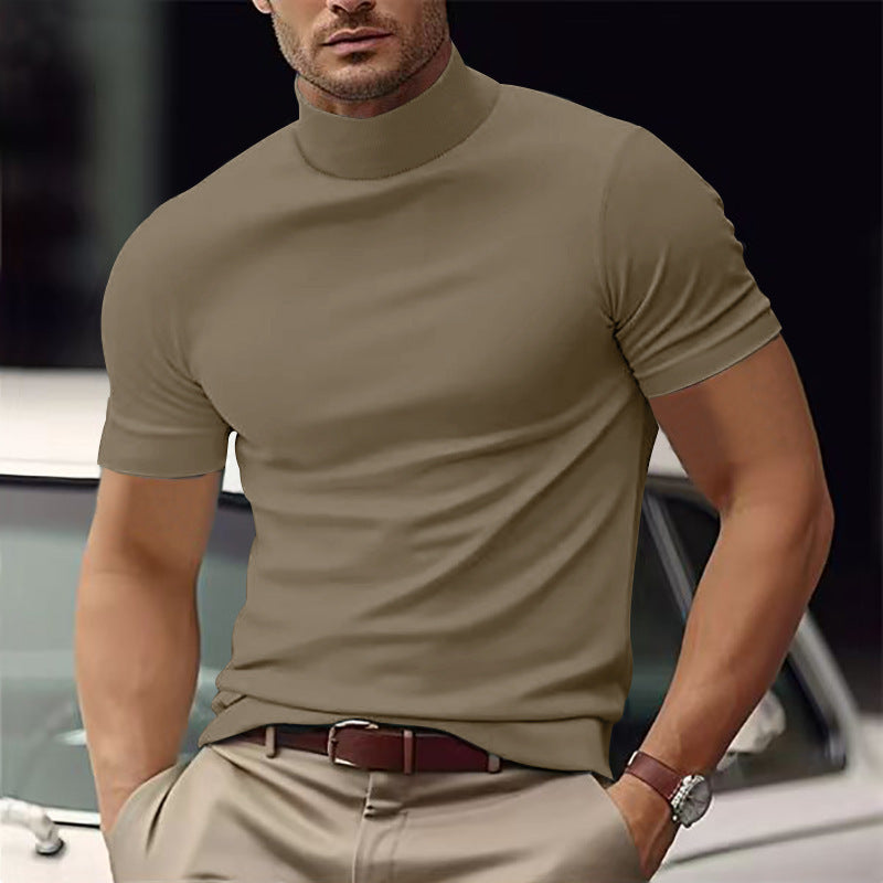Modern heren T-shirt met korte mouw en turtleneck kraag, een slim fit basis shirt voor lente/zomer.