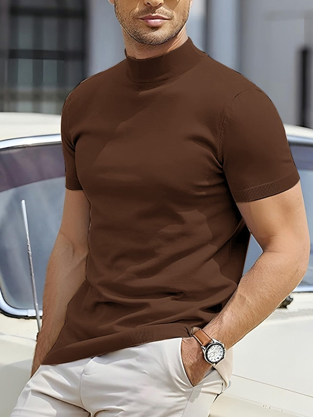Comfortabel heren slim fit T-shirt met korte mouwen en turtleneck, ideaal als basis shirt.