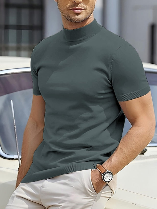 Stijlvol slim fit heren T-shirt met korte mouw en moderne turtleneck kraag, veelzijdig voor elke man.