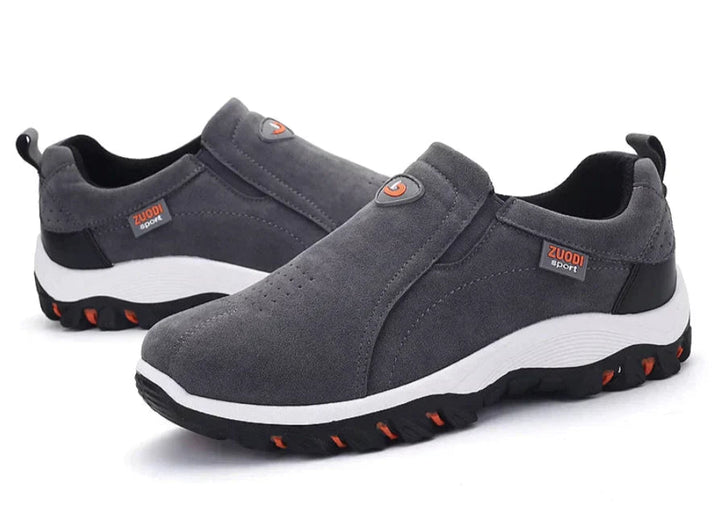 Stijlvolle heren slip-on schoenen, lichtgewicht en ademend, ideaal voor een actieve levensstijl en dagelijks comfort.