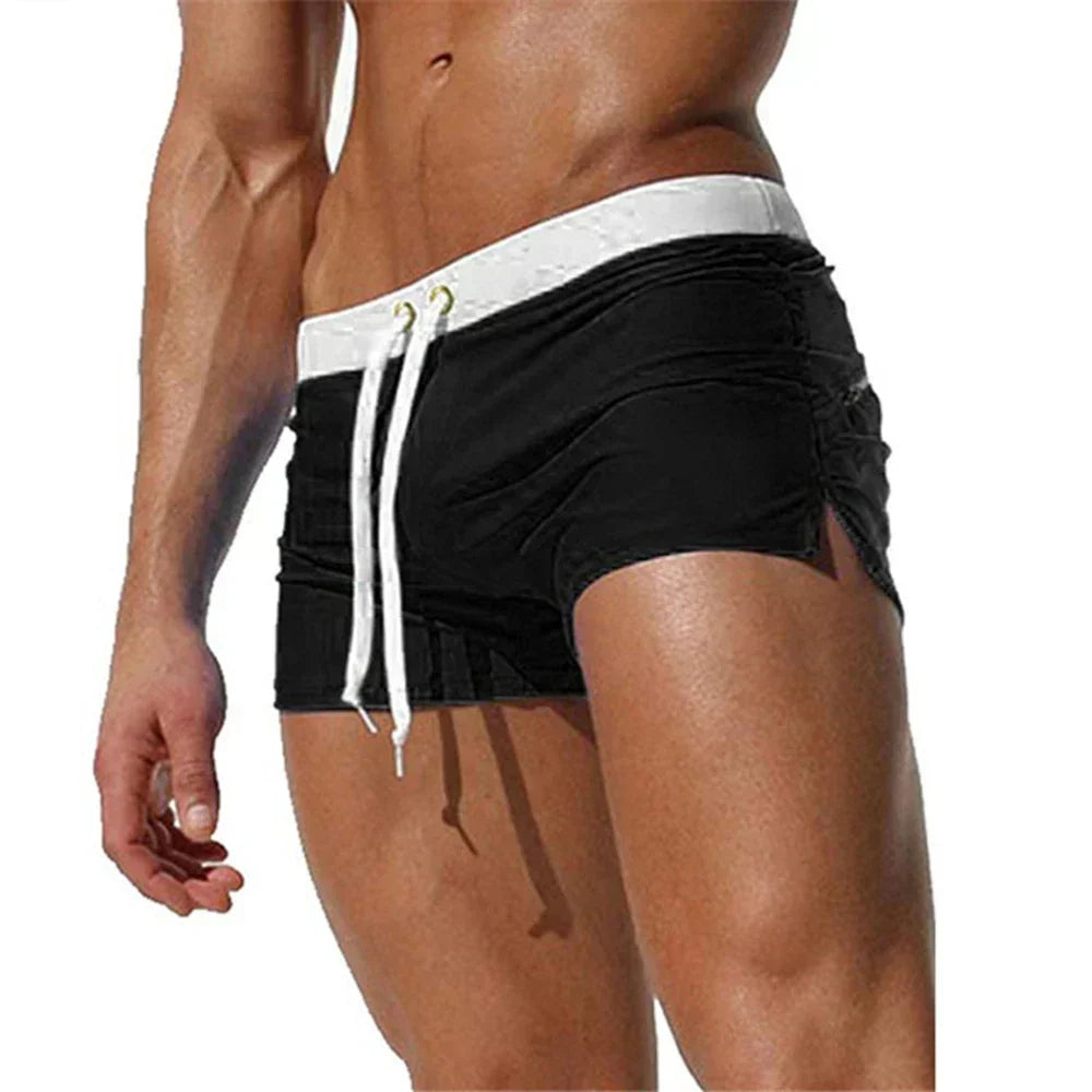 Comfortabele, sneldrogende heren zwemshorts, perfect voor zwemmen, strand of watersport in de zomer.