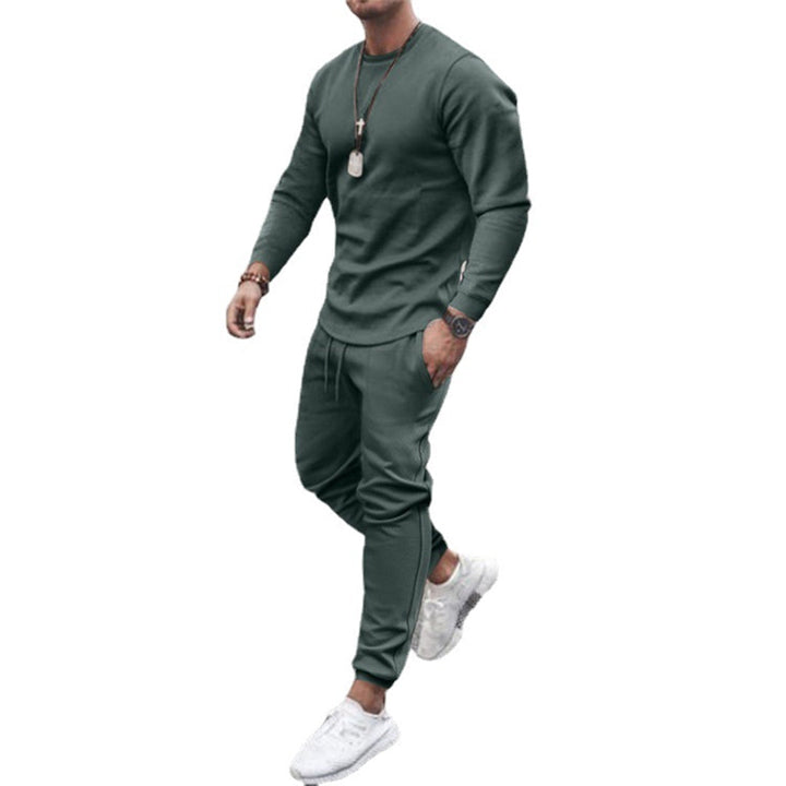 Stijlvol heren trainingspak, perfect voor herfst en winter. Geschikt als joggingpak of casual outfit voor mannen.
