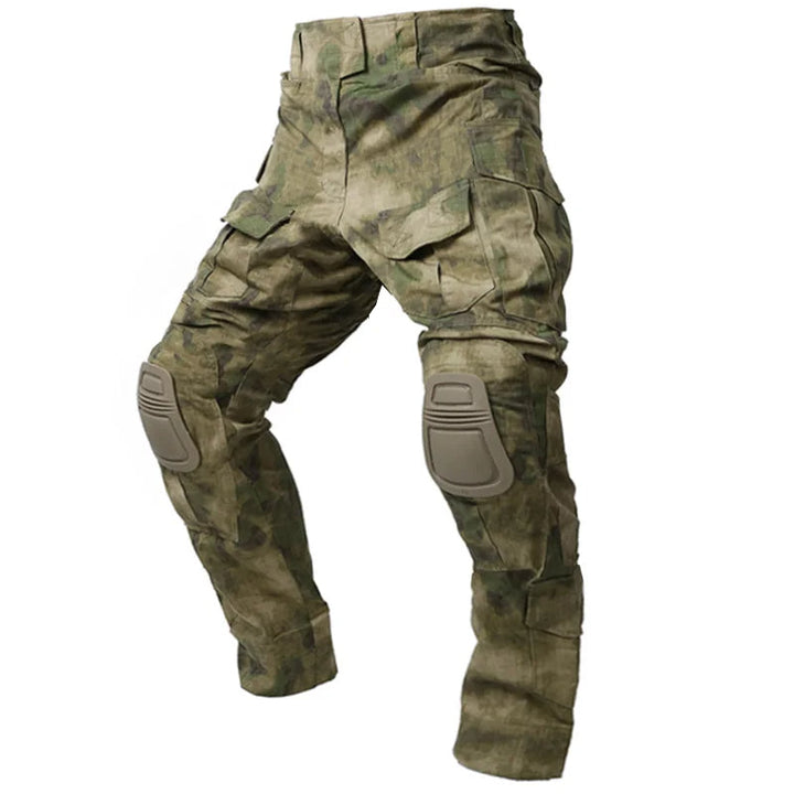 Heren tactische cargo broek met kniebescherming in olijfgroen, perfect voor outdoor activiteiten en werk.