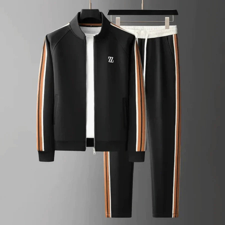 Nieuw heren joggingpak van ademend materiaal, compleet met ritsjack en soepele trainingsbroek.