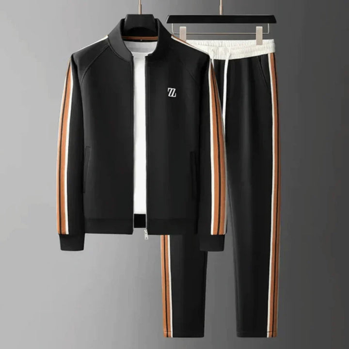 Nieuw heren joggingpak van ademend materiaal, compleet met ritsjack en soepele trainingsbroek.