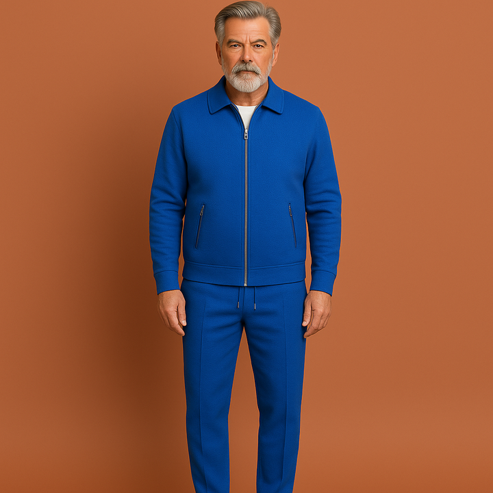 Modern heren trainingspak met trendy ritsjack. Veelzijdig voor lente, herfst en winter. Duurzaam comfort.