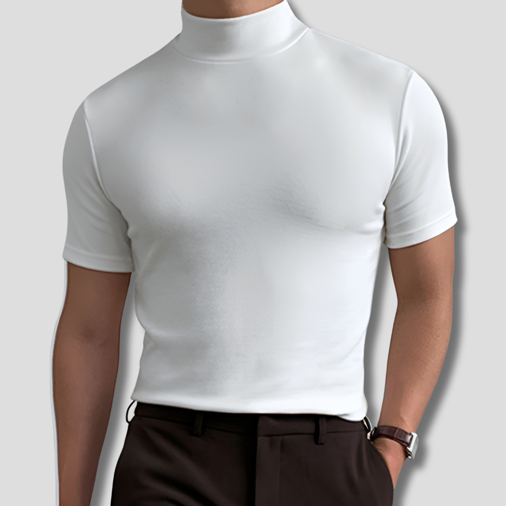 Wit katoenmix Trendy T-shirt met Hoge Hals voor heren, comfortabel en modieus voor elke gelegenheid.