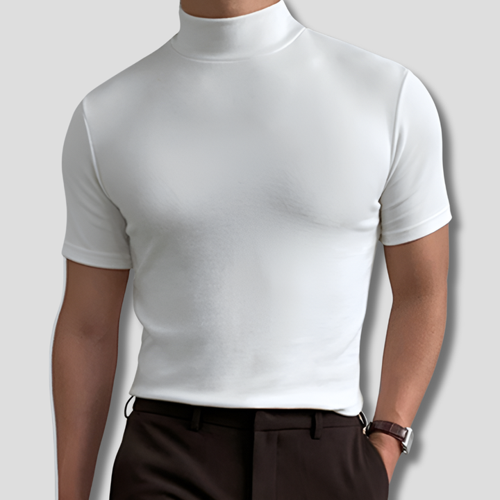 Wit katoenmix Trendy T-shirt met Hoge Hals voor heren, comfortabel en modieus voor elke gelegenheid.