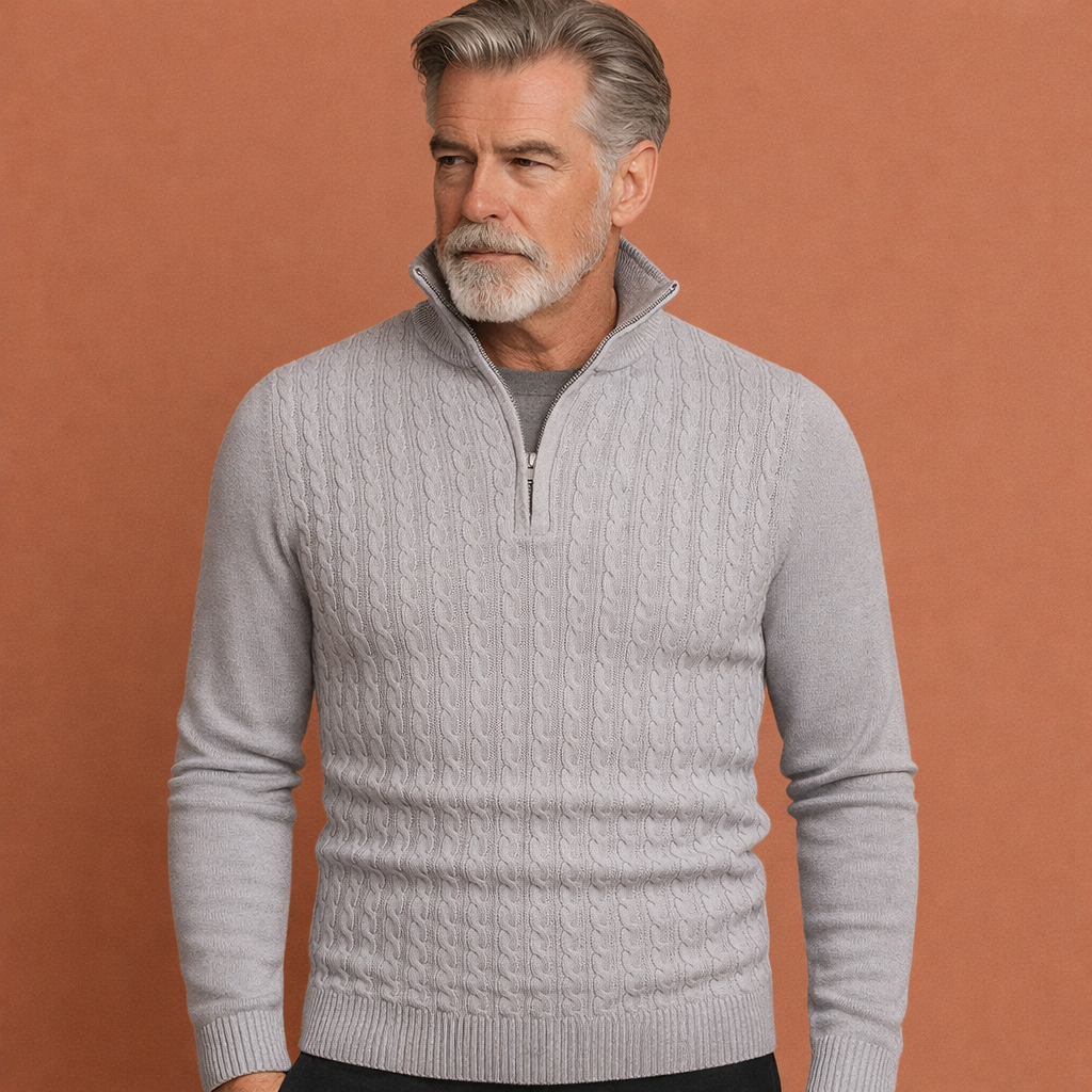 Stijlvolle heren pullover met klassiek kabelpatroon, perfect voor een tijdloze outfit.