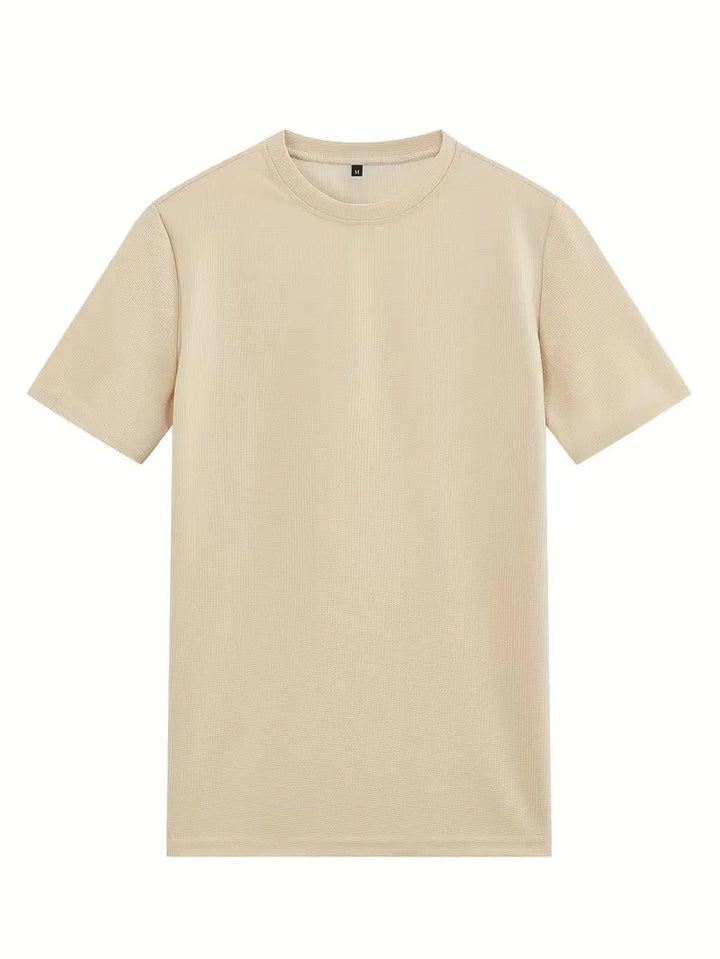 Casual heren tweedelige set: T-shirt en shorts voor een ontspannen zomerse look.