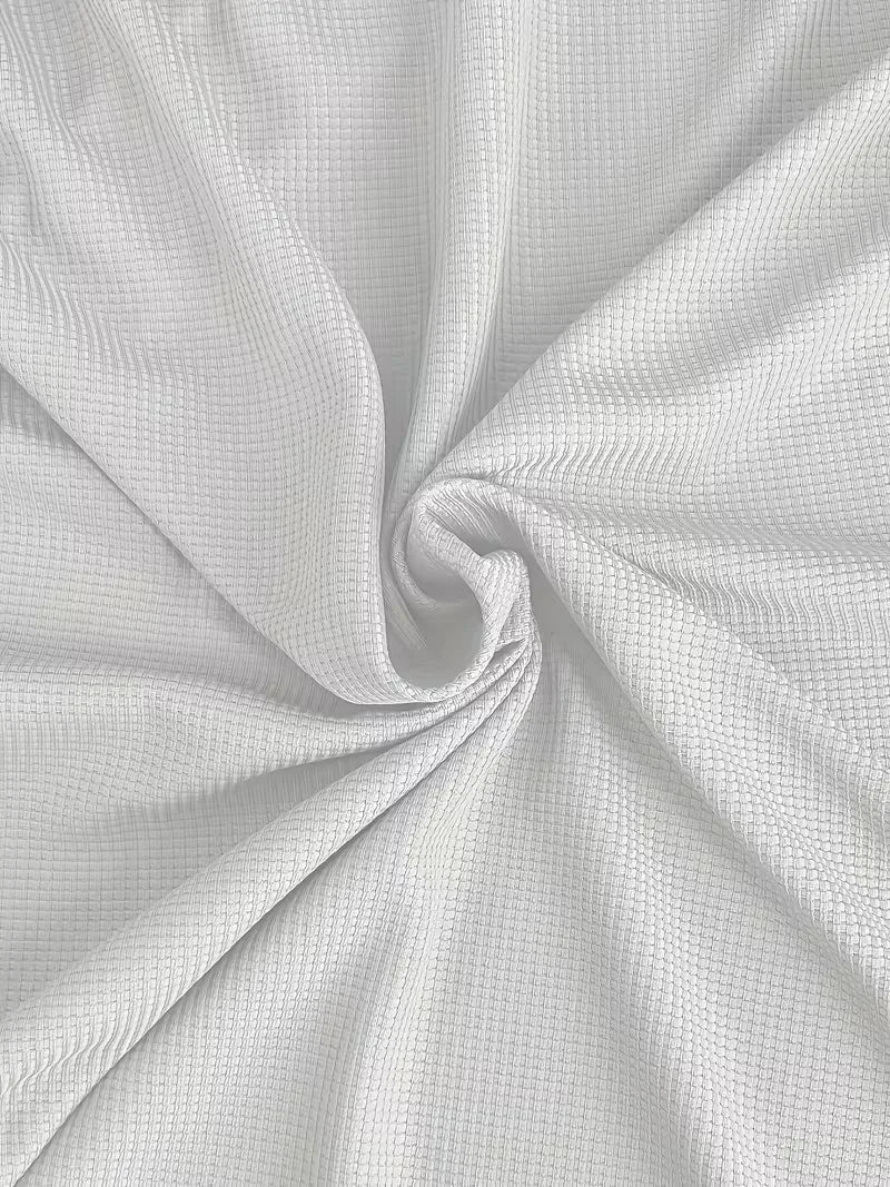 Smart-casual herenpolo met V-hals, korte mouw, met verfijnde textuur.