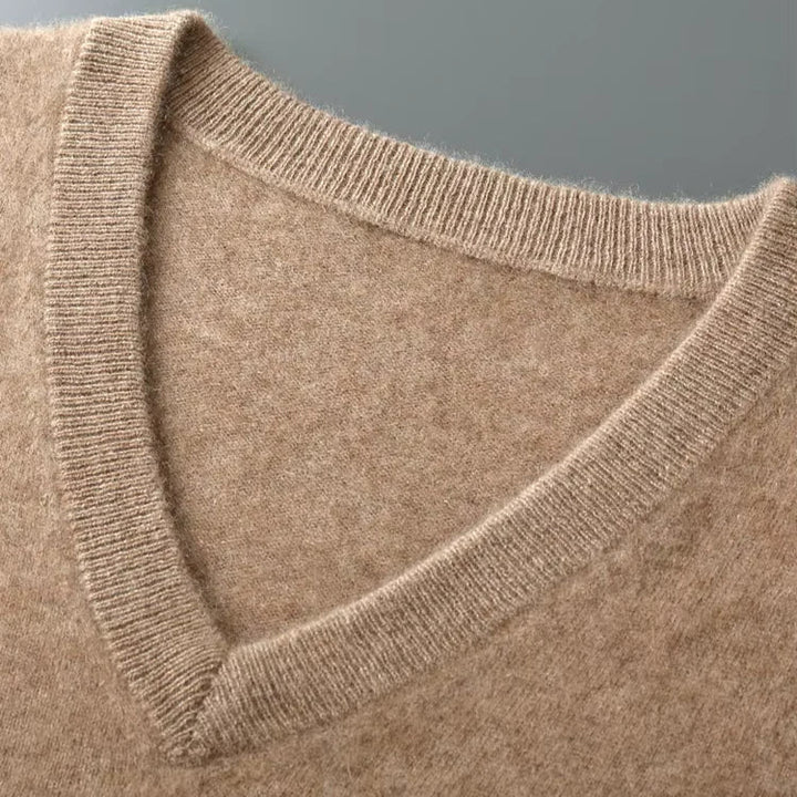 Comfortabele heren V-hals vest spencer, ideaal voor koude dagen.