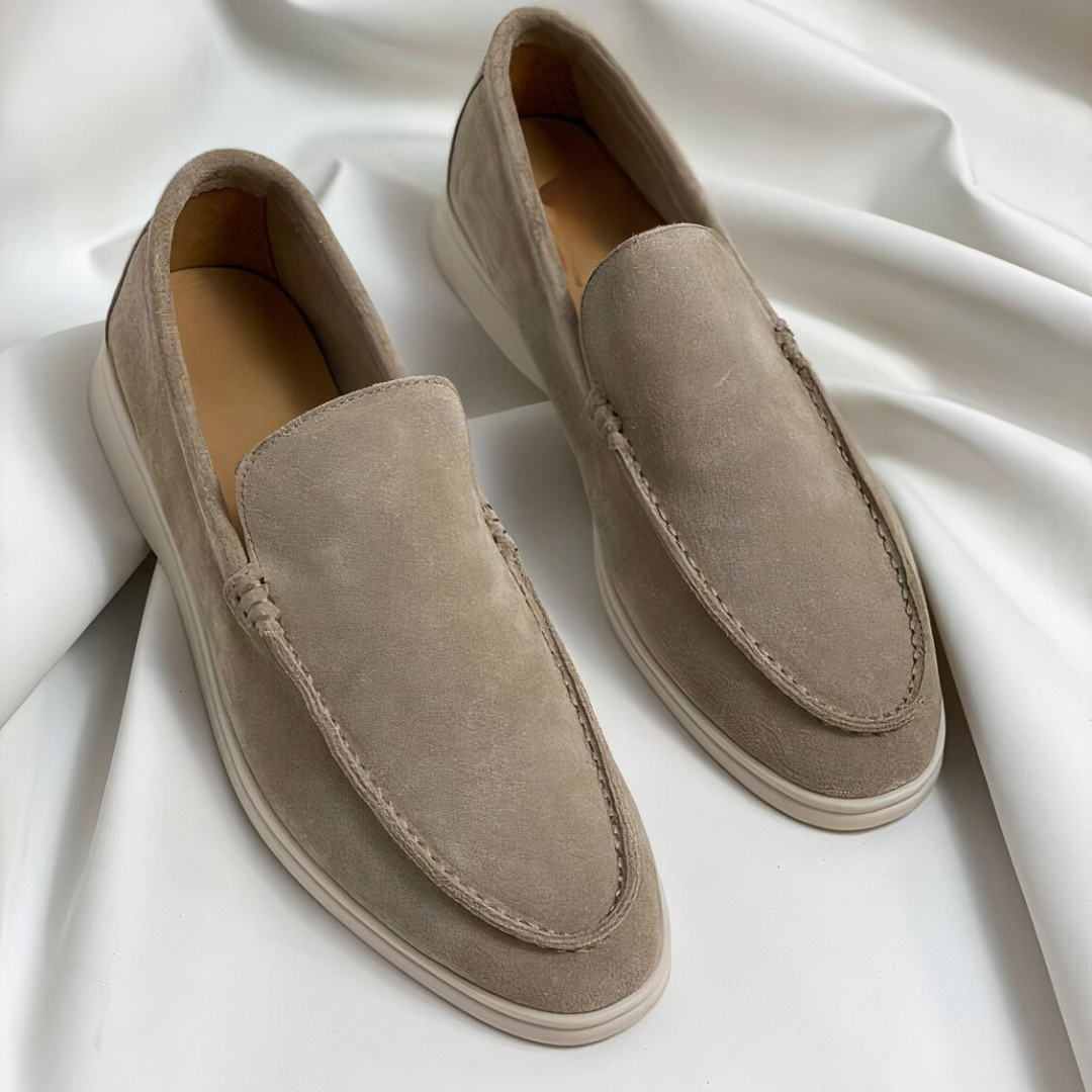 Elegante heren instappers, bruine vintage loafers. Ideaal voor casual of nette zomeroutfits.