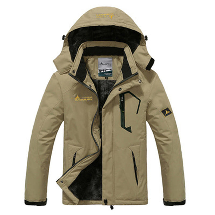 Rugzicht van een warme heren parka, waterdicht en met capuchon, ideaal voor buiten.