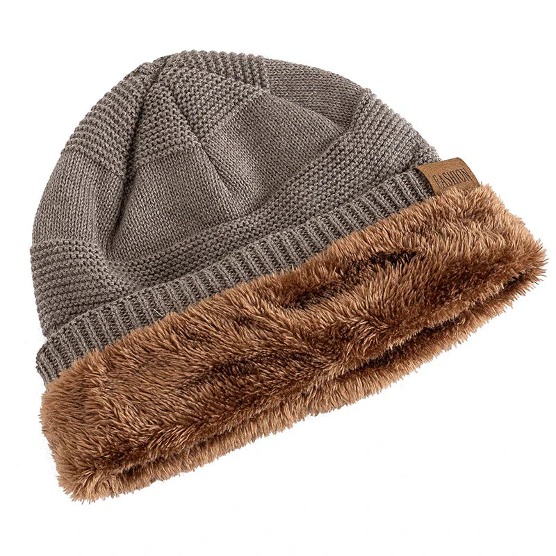 Stijlvolle heren beanie, comfortabel en warm. Perfecte wintermuts als accessoire voor koude winterdagen.