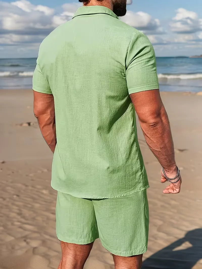 Ontspannen heren zomer kledingset, perfect voor strand of zwembad; ademend en lichtgewicht.