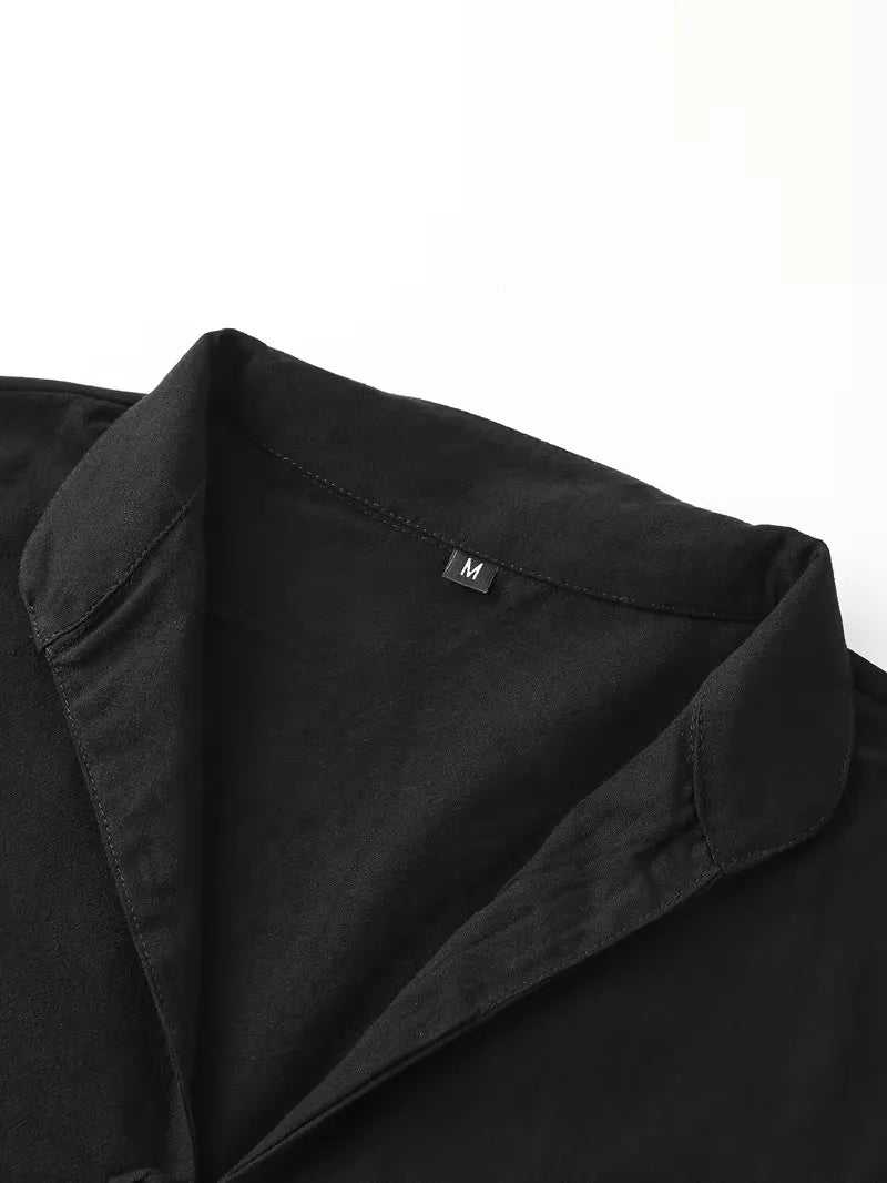 Mandarijnkraag heren zomerpak, lange mouwen. Ideaal voor een chique, casual look.