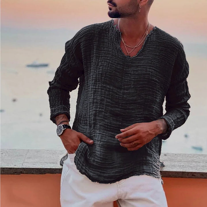 Casual heren v-hals T-shirt met korte mouwen. Dit comfortabele zomershirt is perfect als strandkleding of dagelijkse zomerkleding.