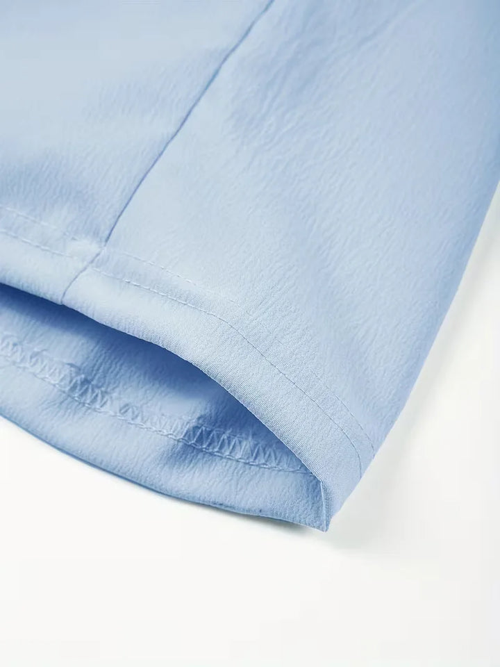 Grijs heren zomershorts, elastische tailleband, luchtige stof, voor ontspannen dagen.