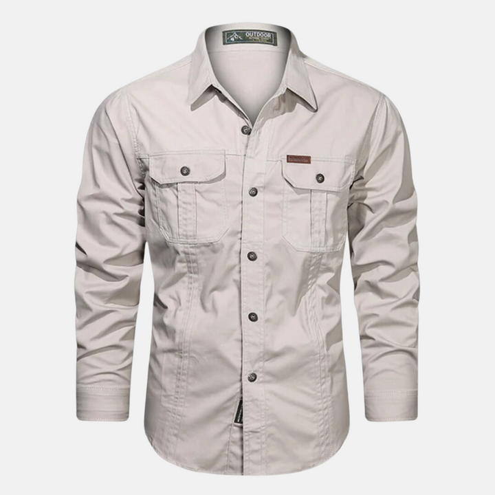 Herenoverhemd met lange mouwen en praktische borstzakken. Perfect voor een veelzijdige, moderne look.
