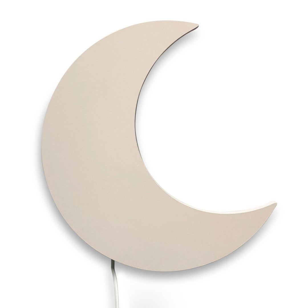 "Houten wandlamp kinderkamer, maanvormig, beige kleur, sfeervolle verlichting en decoratief ontwerp voor babykamers."