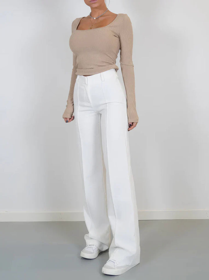 Detail van de stof van de Hoymans dames slim fit pantalon, hoogwaardig polyester en comfortabel.