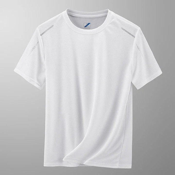 Hoymans polyester sportshirt voor heren, sneldrogend en ademend in actie.