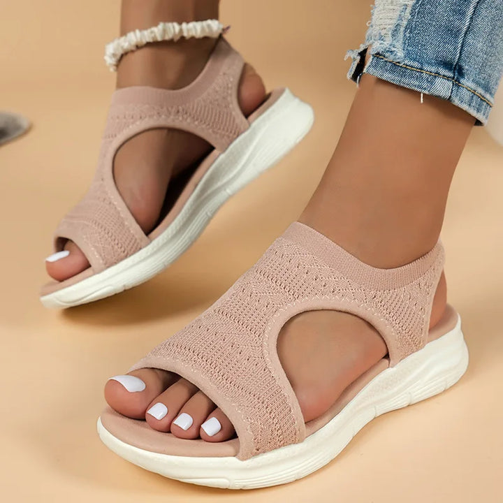 Ergonomische Joline dames sandalen met voetondersteuning, lichtgewicht en comfortabel voor dagelijks gebruik.