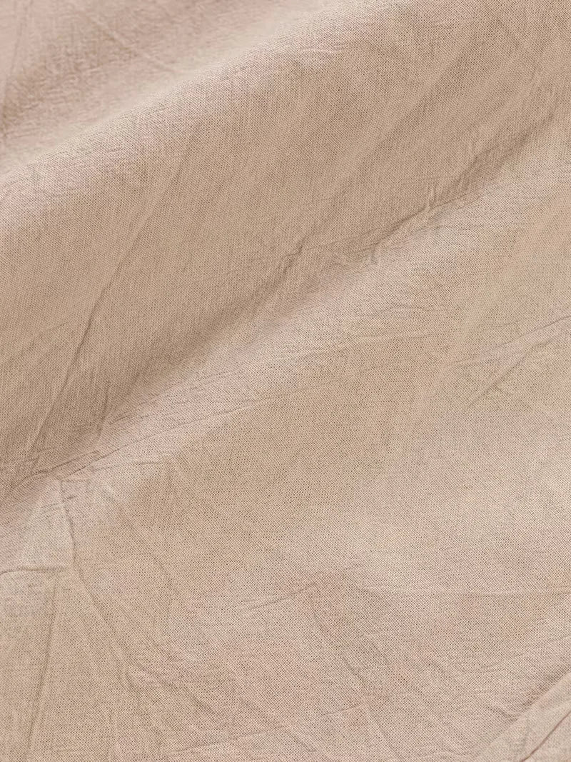 Stijlvol khaki herenoverhemd met korte mouwen, ideaal voor een relaxte zomerse look en vakantie.