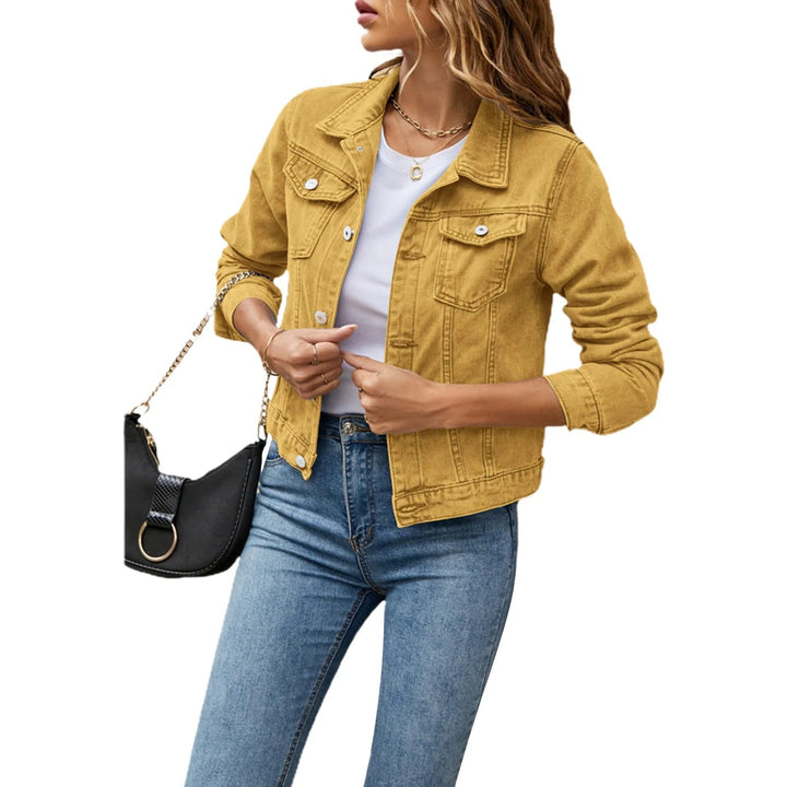 Modern dames spijkerjasje met knoopsluiting, een tijdloze klassieker voor casual dameskleding. Veelzijdig.