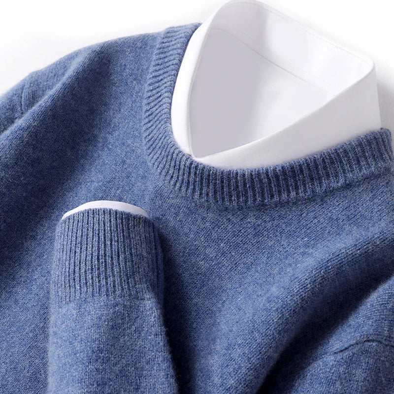 Elegante herentrui met ronde hals, perfect voor een comfortabele maar chique look.
