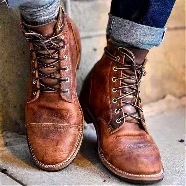 Klassieke robuuste heren veterboots, ideaal voor dagelijks casual comfortabel gebruik in de winter.