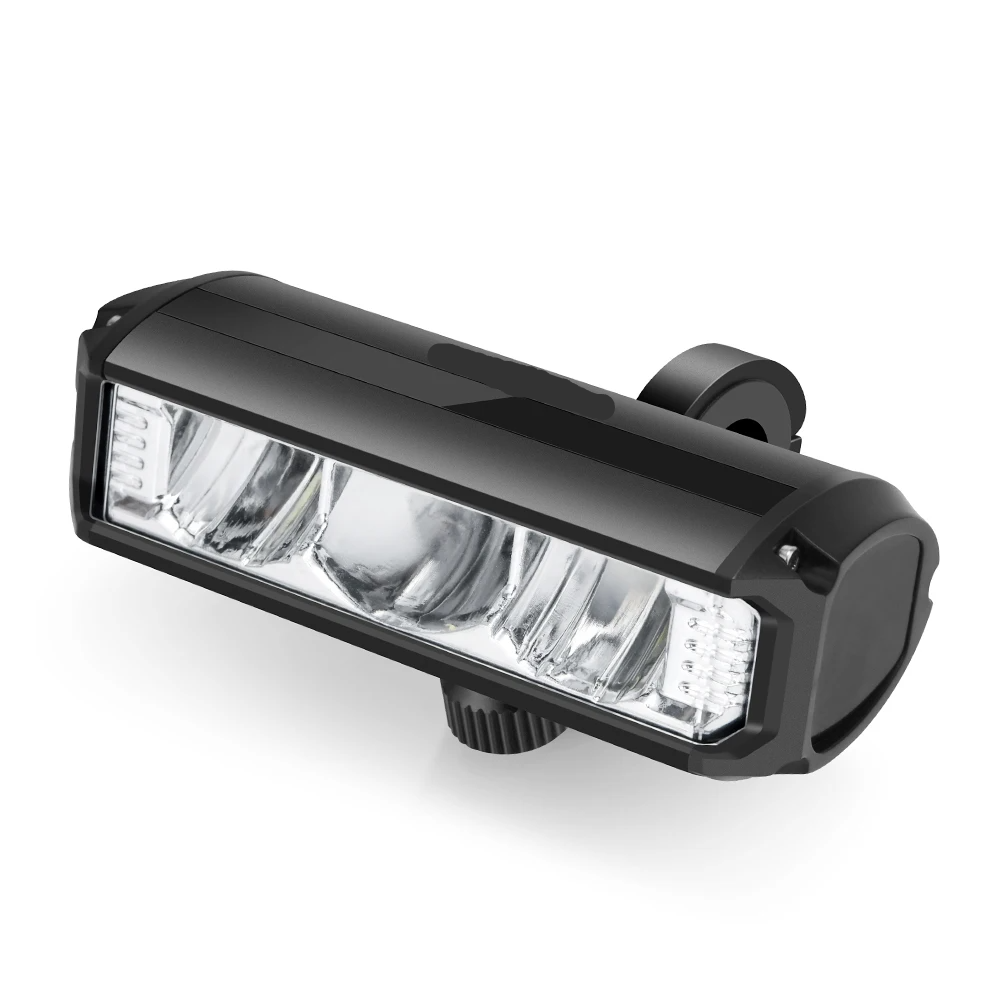 Krachtige 1400 lumen fietslamp, zwarte behuizing, oplaadbaar, weerbestendig ontwerp voor optimale zichtbaarheid