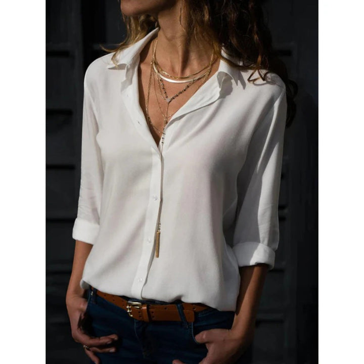 "Lange mouwen Leona blouse, losvallend, casual elegant overhemd voor vrouwen, perfect voor werk en vrije tijd."