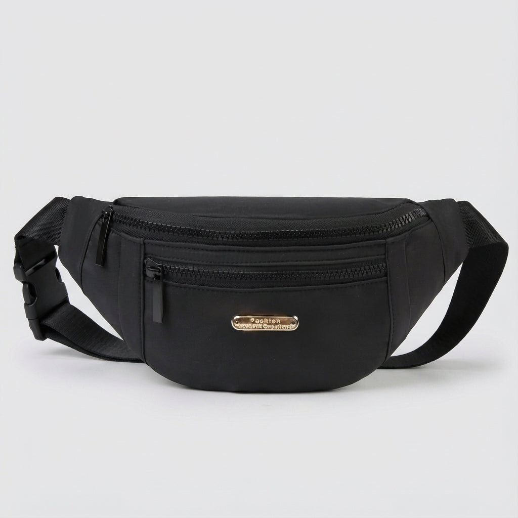 Veelzijdige lichtgewicht fanny pack of crossbody tas van nylon, geschikt voor dagelijks gebruik.