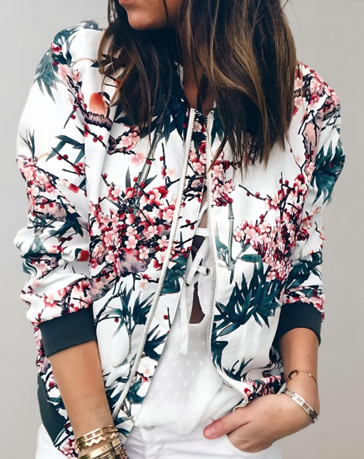 Lichtgewicht bloemen bomberjack dames met kleurrijke print, perfect voor casual en chique looks. Stijlvol en comfortabel.