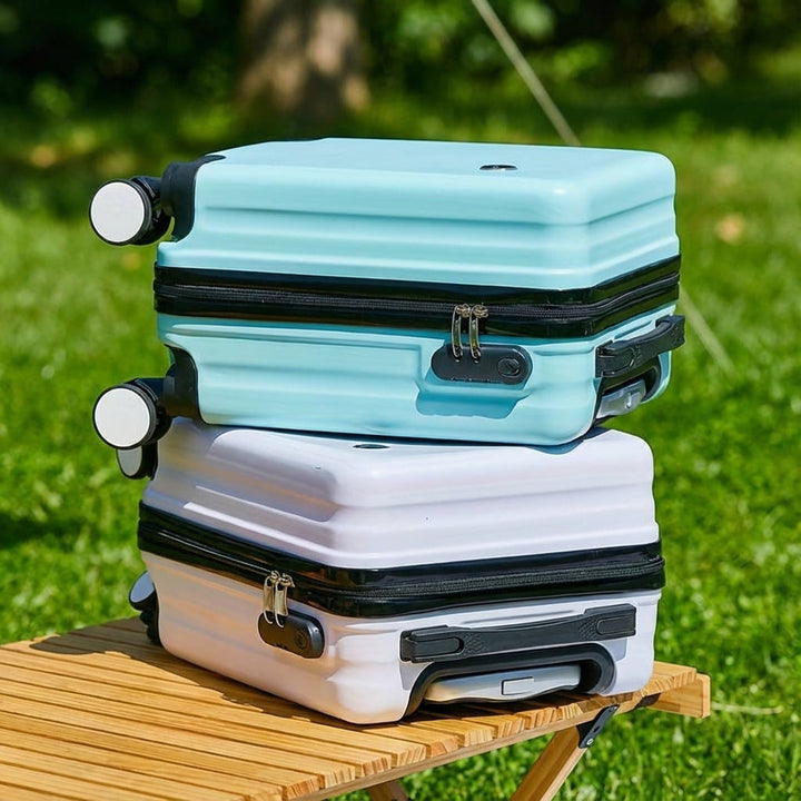 Lichtgewicht cabinekoffer Litecase voor zorgeloos reizen. Ideale handbagage voor korte vakanties.