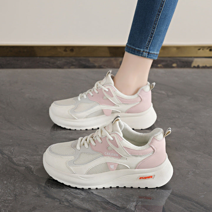 Rosa damessportschoenen, flexibel en ademend, perfect voor zowel sportieve activiteiten als casual outfits.