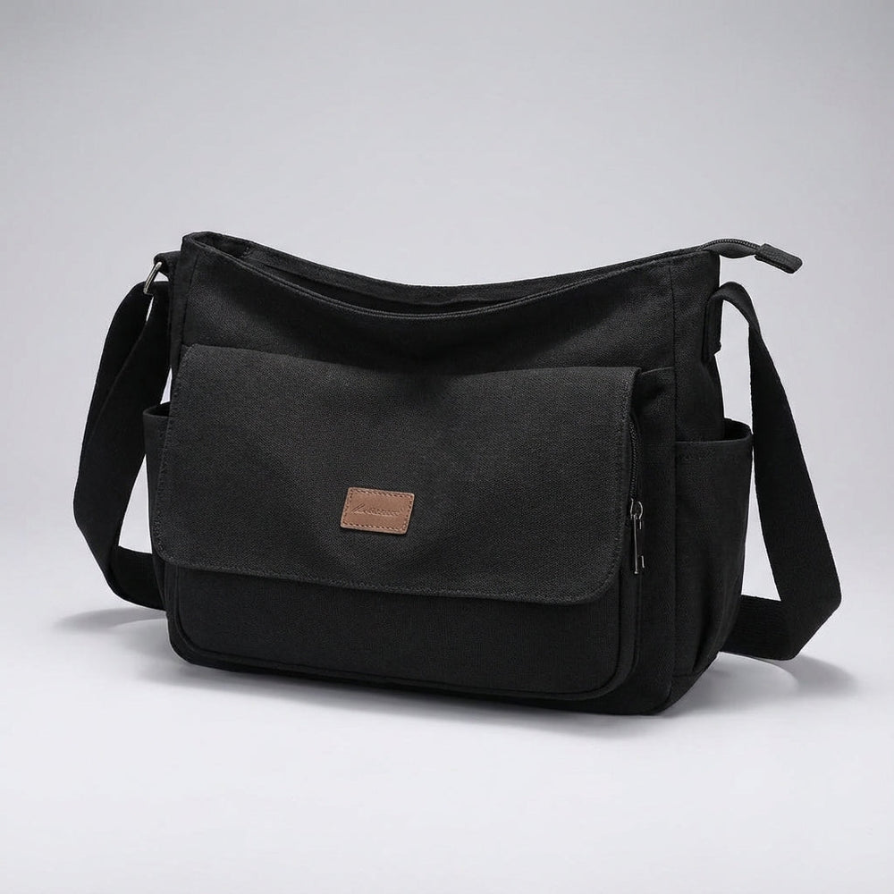Interieur van Satchelix laptoptas met meerdere vakken voor optimale organisatie; ideaal als werktas of schooltas.