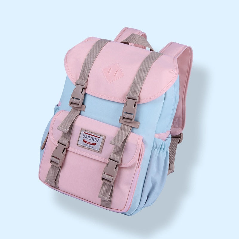Georganiseerde unisex rugzak met meerdere vakken, inclusief laptopvak, perfect voor school, werk of reizen.