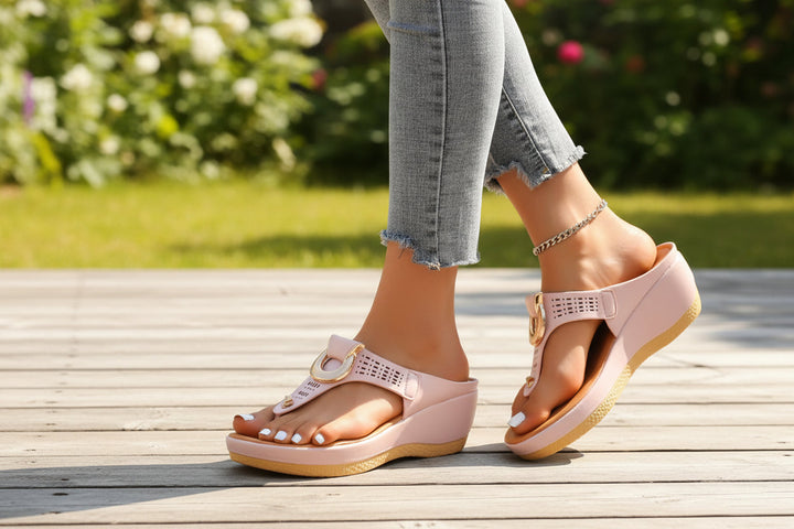 Elegante Livienne orthopedische sandalen voor dames, perfect voor strand, stad en zomerwandelingen.