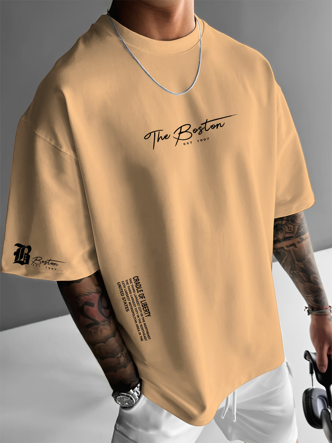 Heren t-shirt met unieke slogan print en ronde hals, in loose fit voor een trendy streetwear look.
